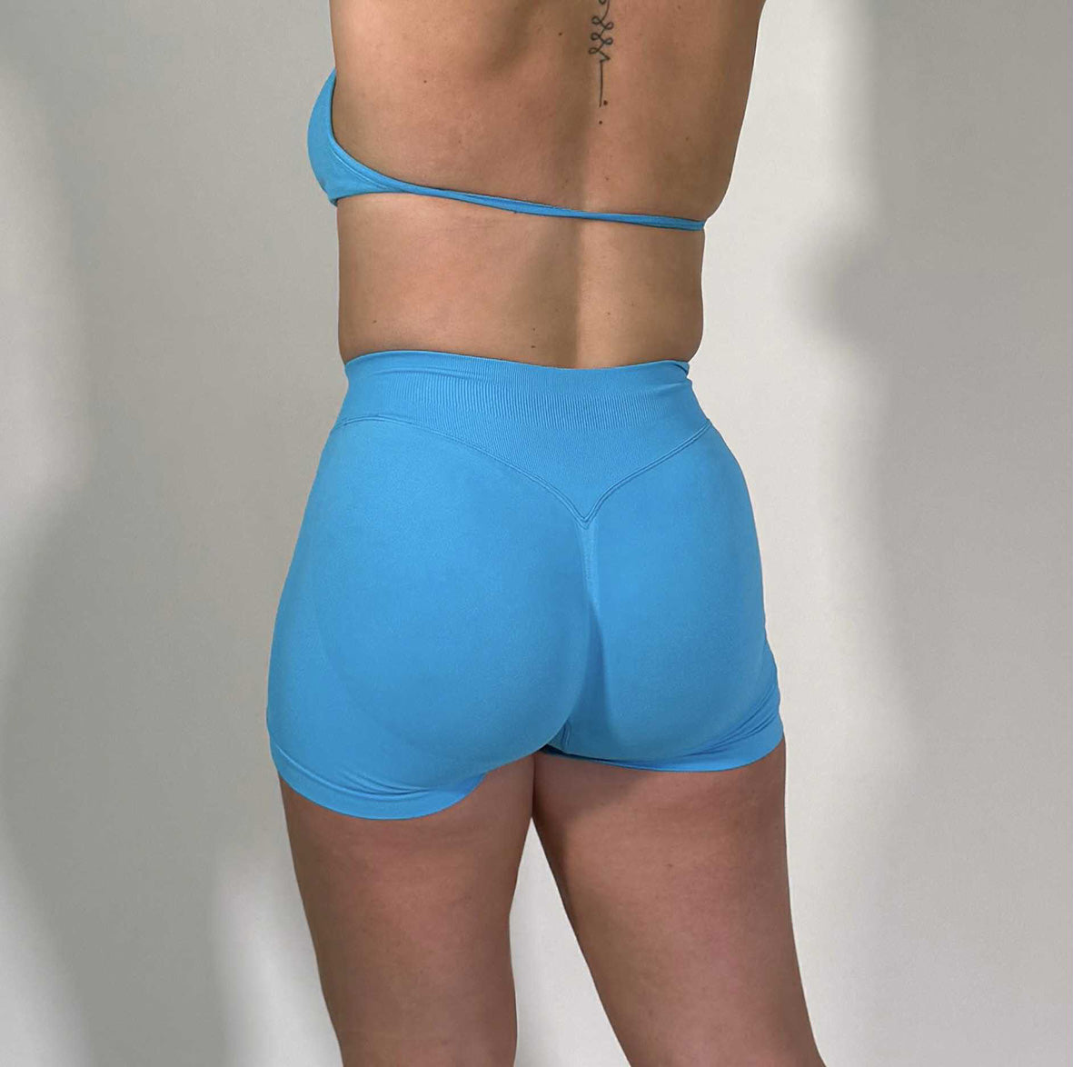 Ryze Shorts Sky