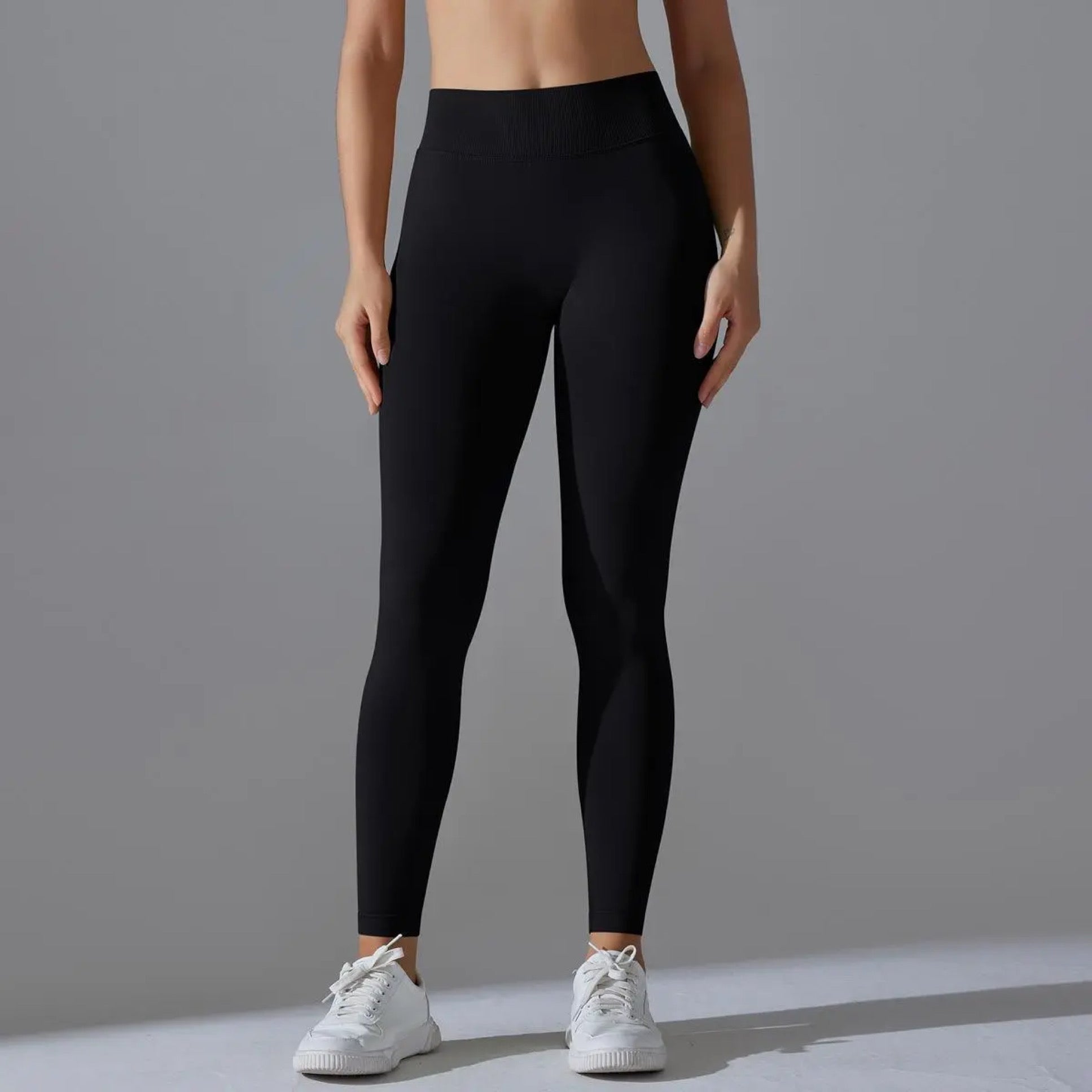 V Scrunch Leggings